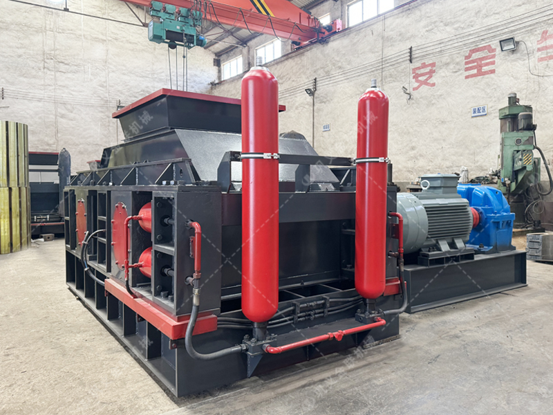 石料廠破碎機-砂石料生產(chǎn)設備-石料粉碎機器價格