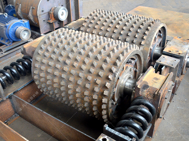 煤矸石破碎專家：狼牙破碎機在固廢處理中的有哪些獨特優勢？