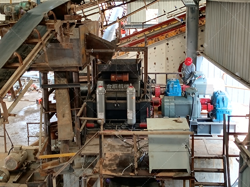 選購液壓對輥制砂機時容易被忽視的參數是什么？